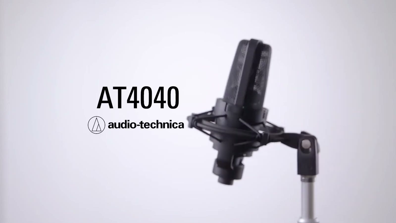 audio-technica AT4040 ショックマウントに付けたコンデンサーマイク